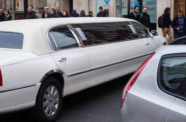 Your Guide to Hiring a Limousine Service