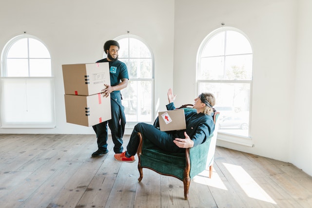 The Benefits Of Hiring A Moving And Packing Company