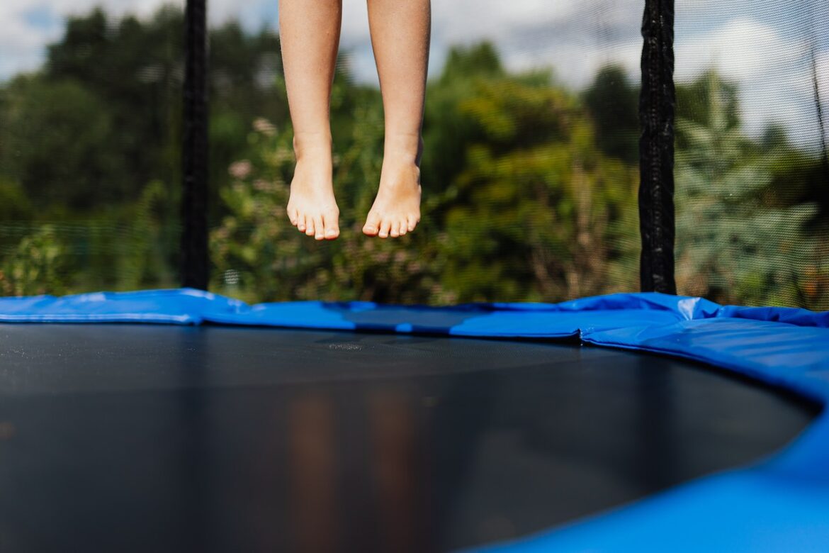 7 Safety Tips to Avoid Injury at a Trampoline Park