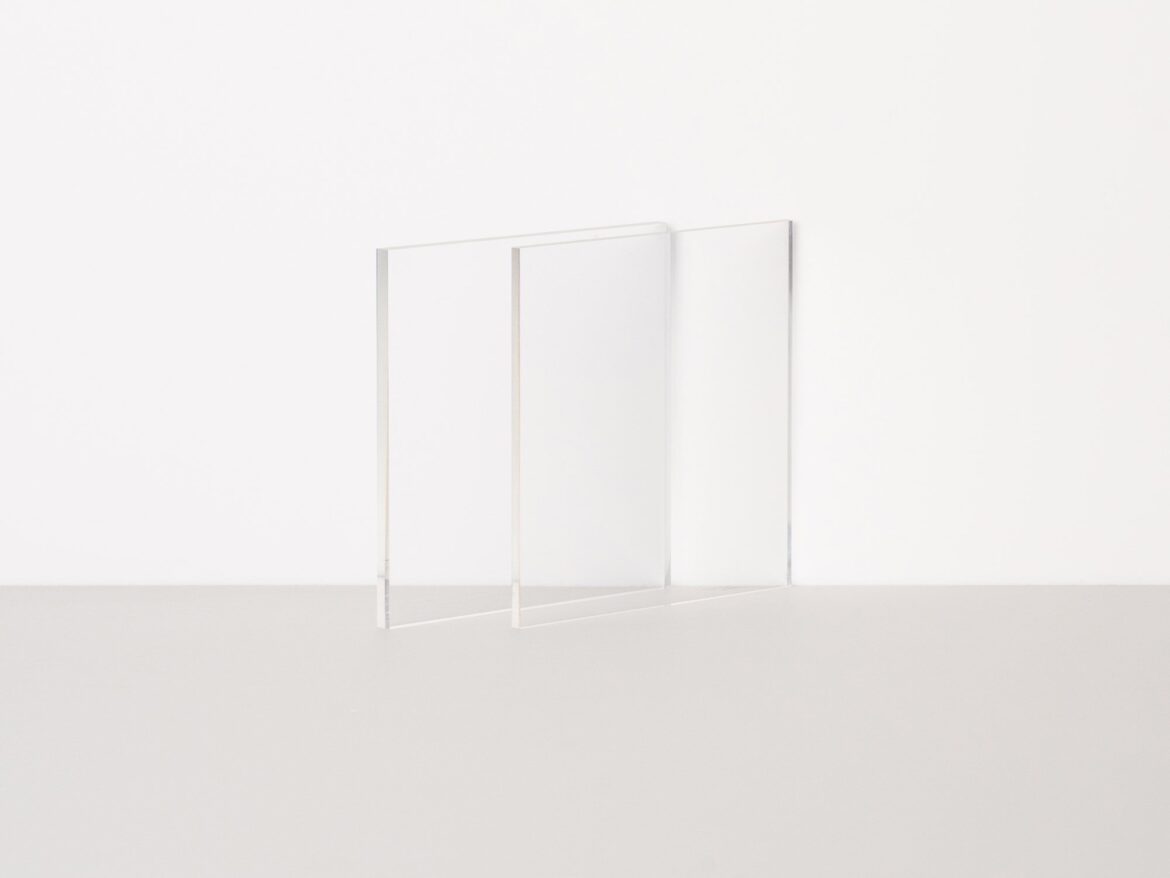 From Safety to Clarity: Exploring the Benefits of Clear Cast Acrylic Sheets