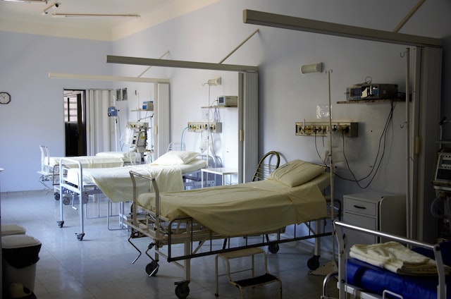 Hospital Bed Rentals for Home Care: A Lifesaver for Caregivers