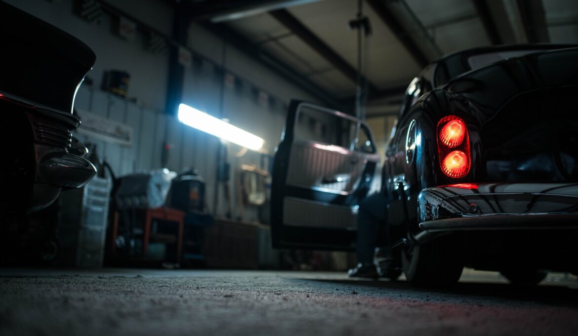 7 Reasons to Upgrade Your Garage in 2024