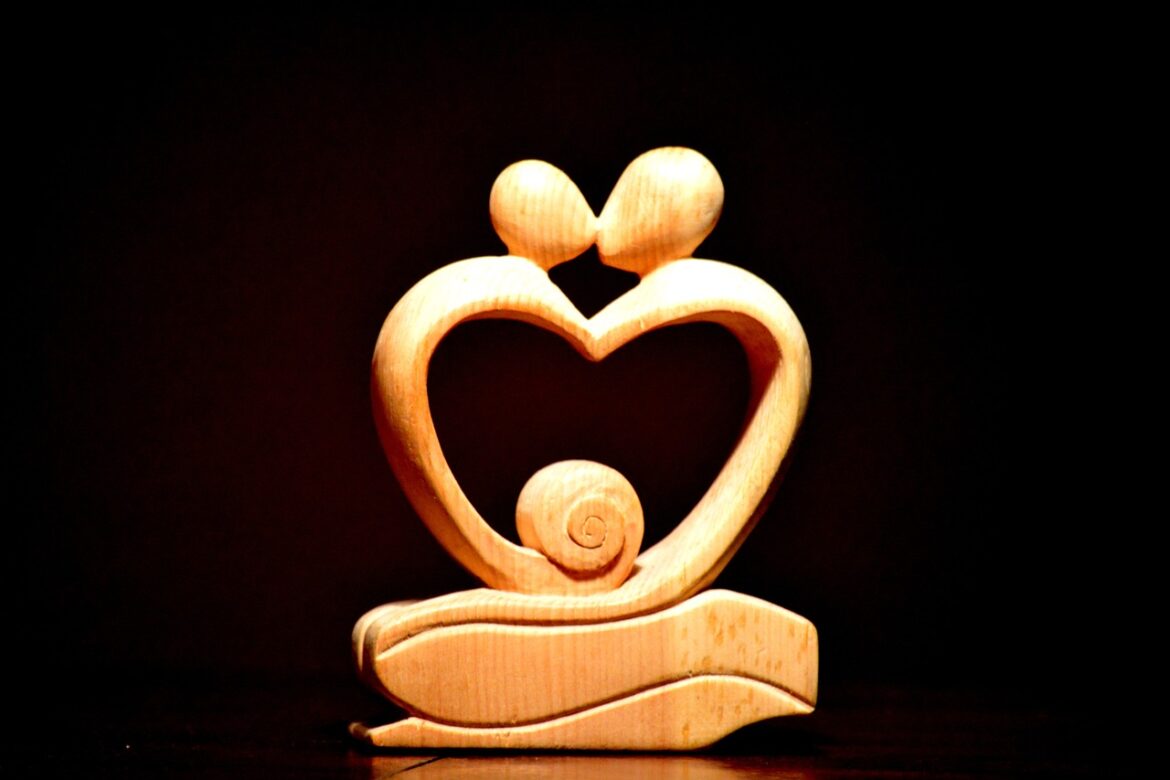 Natural Wood Sculptures – The Best Gift of All