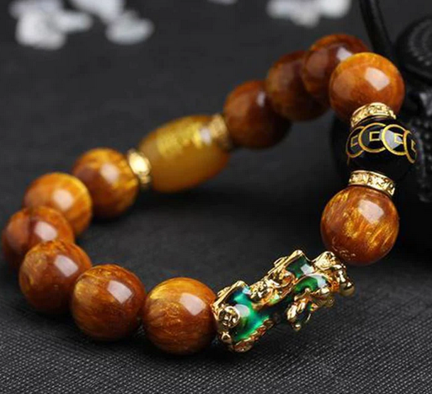 Tiger Eye: Emblem of Courage and Confidence