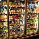 4 Ways to Choose the Right Display Freezers for Your Needs
