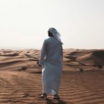 Benefits of Wearing a Thobe in the Modern World