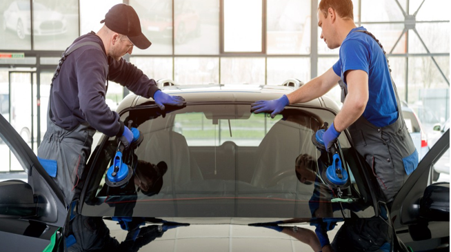 How Auto Repair Shops Can Improve Customer Satisfaction with Professional Auto Glass Repair