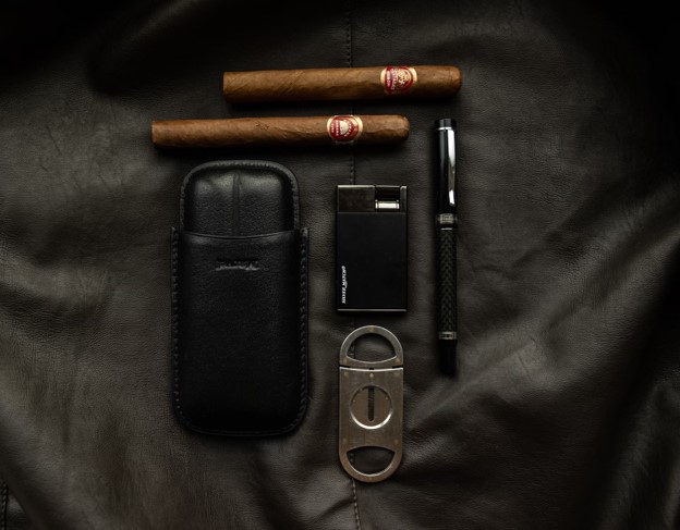 Stylish Smoking Accessories to Elevate Your Experience