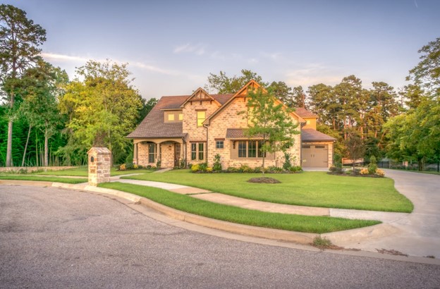 Factors Influencing the Price of Tarmacing Your Driveway