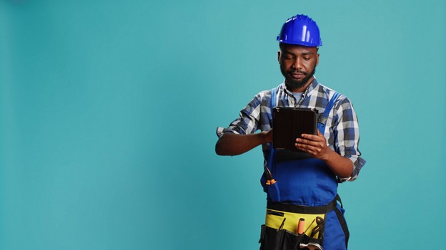 Don’t Make These DIY Mistakes: Hire Professional Home Improvement Contractors