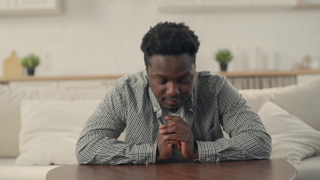 How to Emotionally Cope With a Divorce