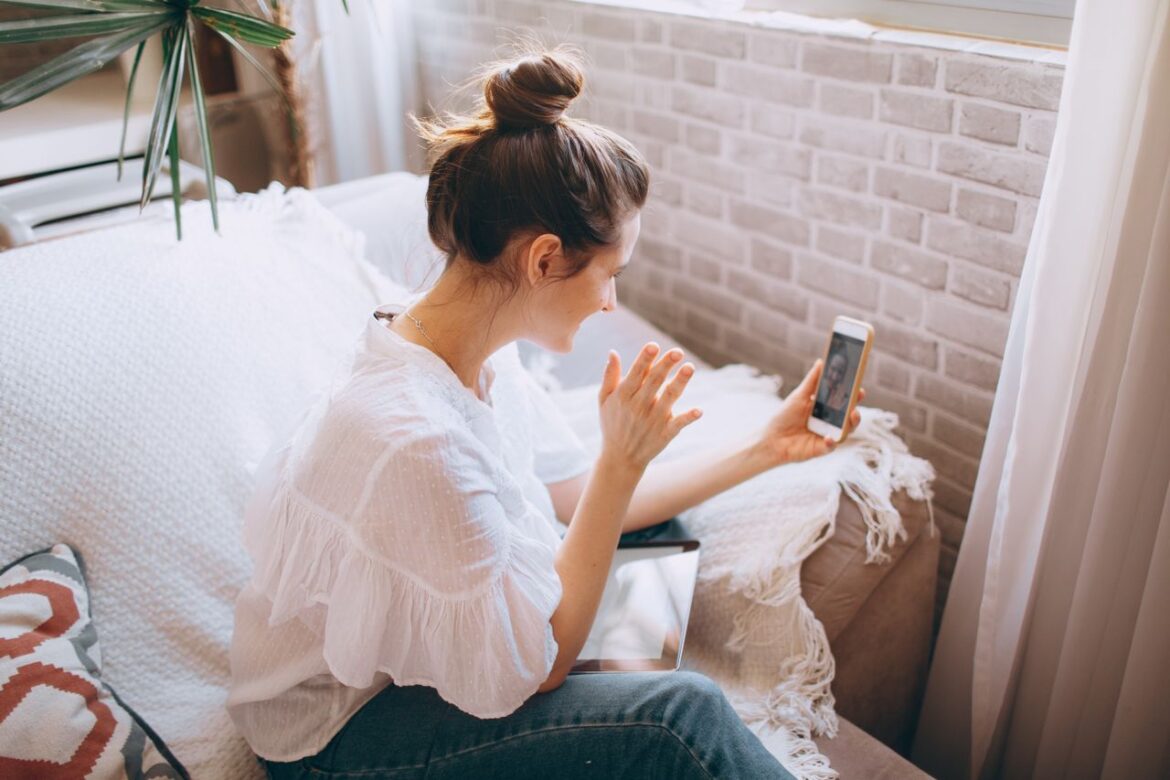 Why Introverts Often Prefer Getting to Know Someone Before Meeting Face to Face